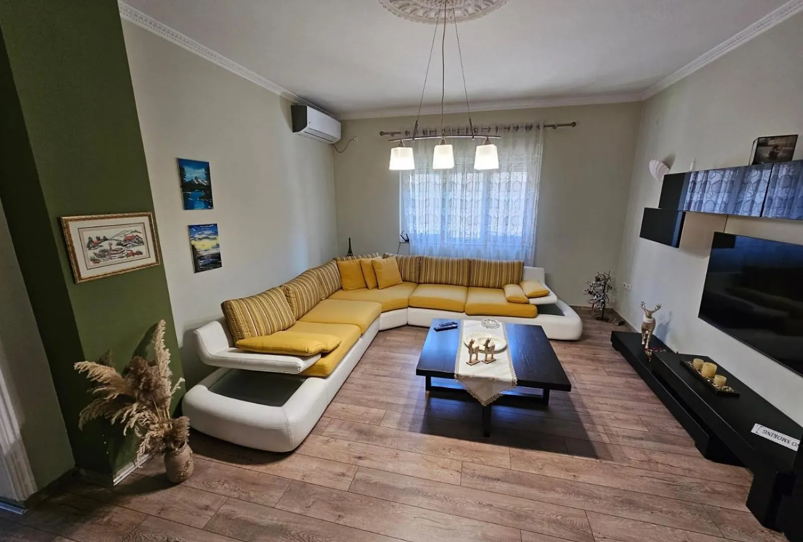 Botanic Park Apartments 티라나 알바니아