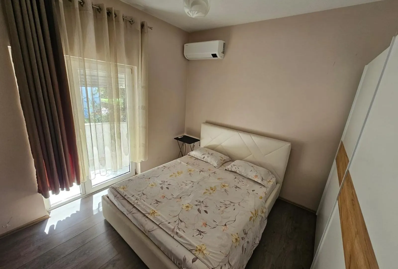 טיראנה Botanic Park Apartments